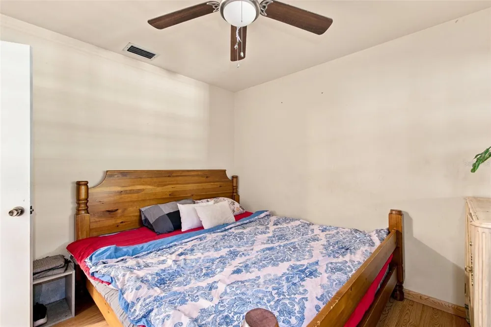 3412 E FERN ST Tampa, FL 33610