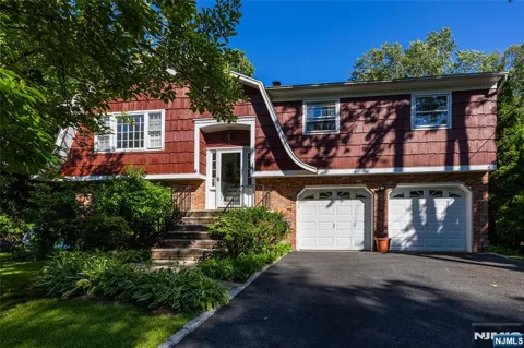 52 Aspen Lane