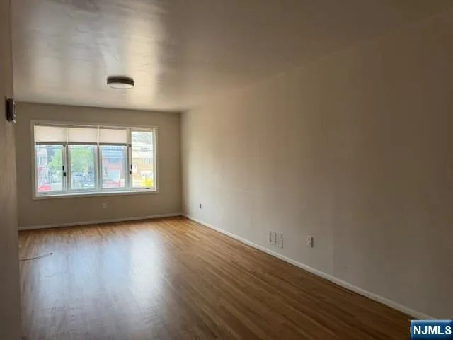 621 Sussex 2 Harrison, NJ 07029
