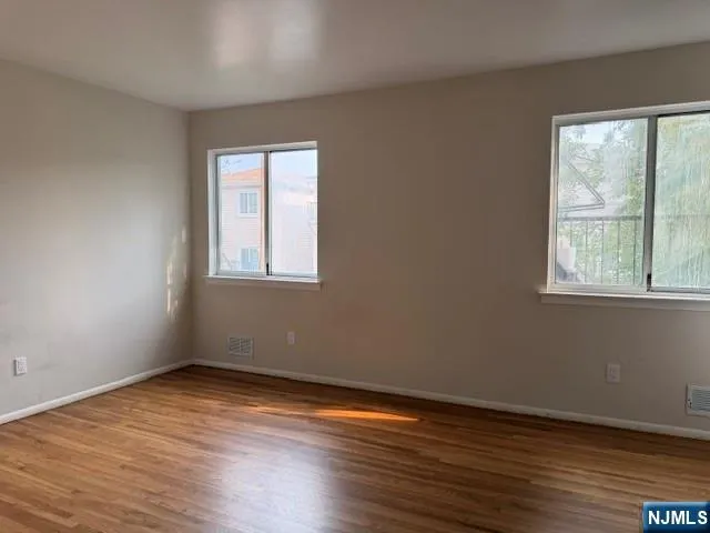 621 Sussex 2 Harrison, NJ 07029