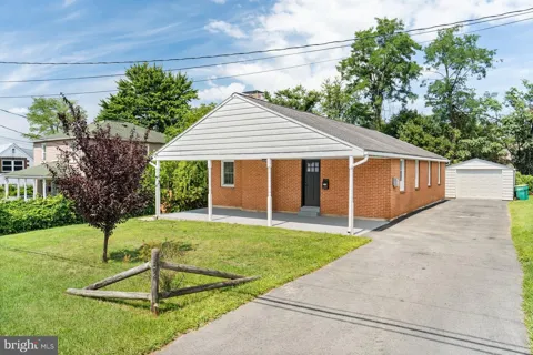 526 W CUMBERLAND ROAD