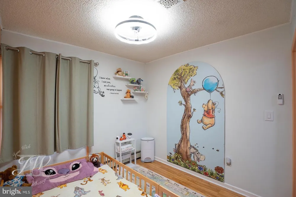 35 SPIRAL LANE Levittown, PA 19055