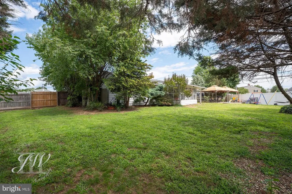 35 SPIRAL LANE Levittown, PA 19055