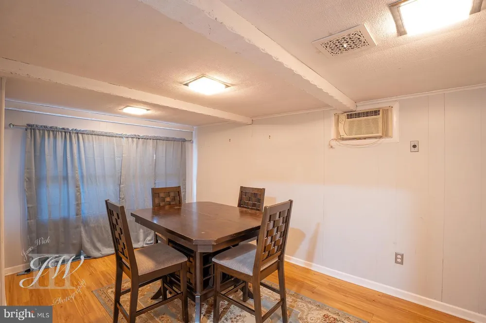35 SPIRAL LANE Levittown, PA 19055