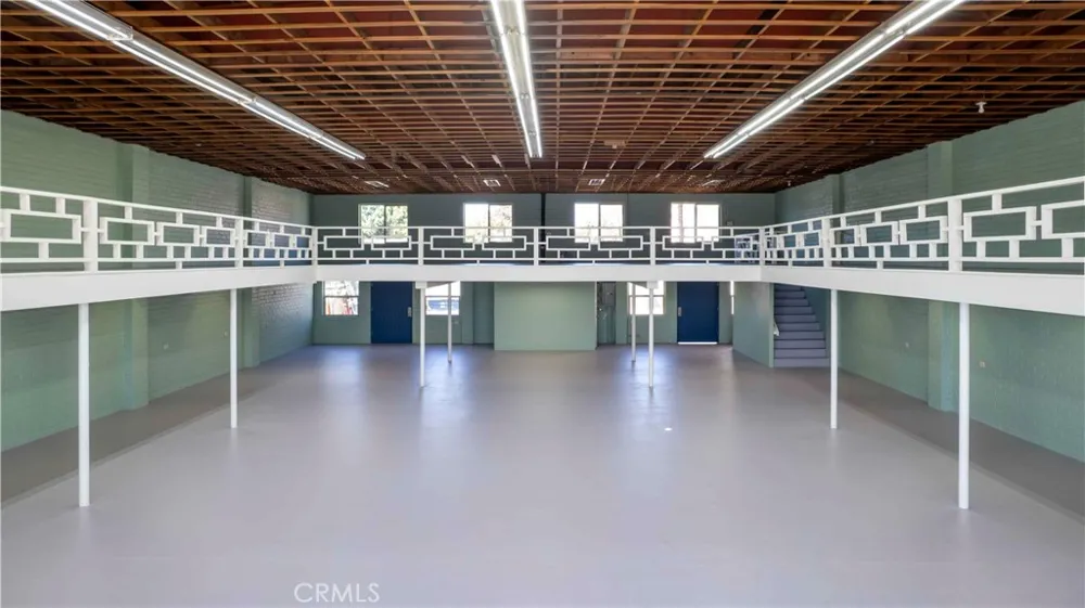 951 S LA BREA Inglewood, CA 90301
