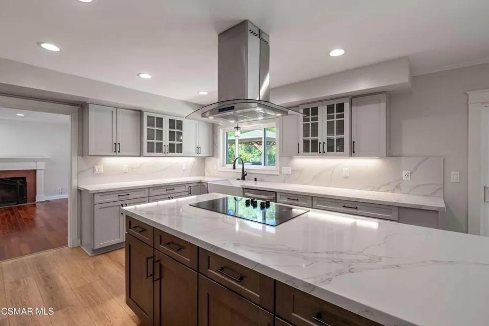 2483 Drake Drive Thousand Oaks, CA 91362