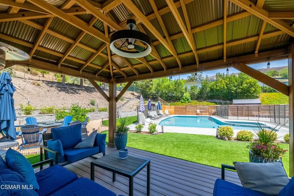 2483 Drake Drive Thousand Oaks, CA 91362