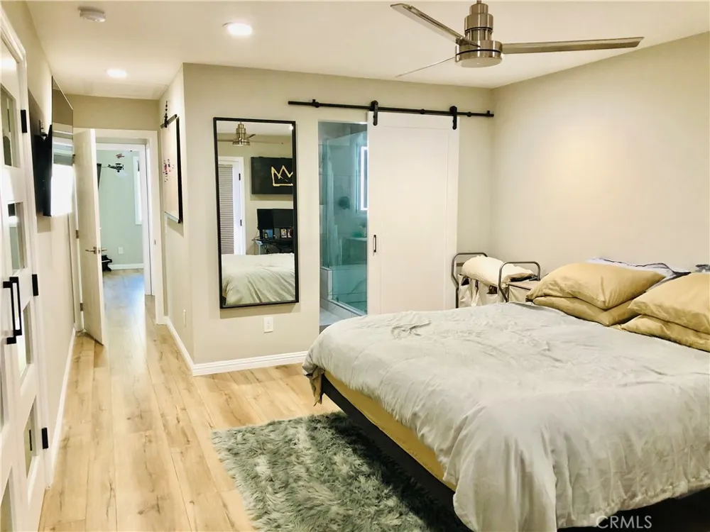 14962 Reedley #A Moorpark, CA 93021