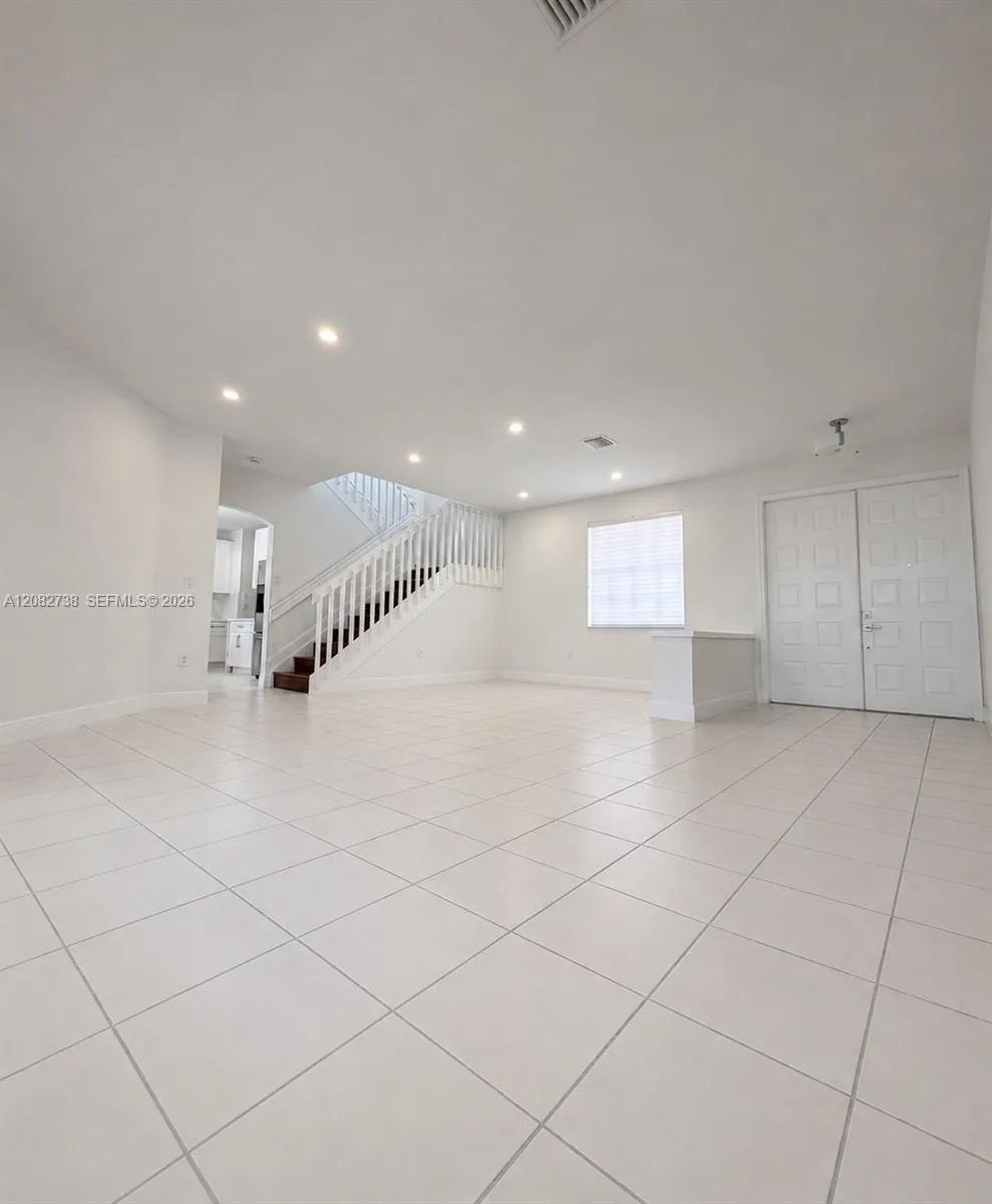 14303 SW 159th Pl Miami, FL 33196