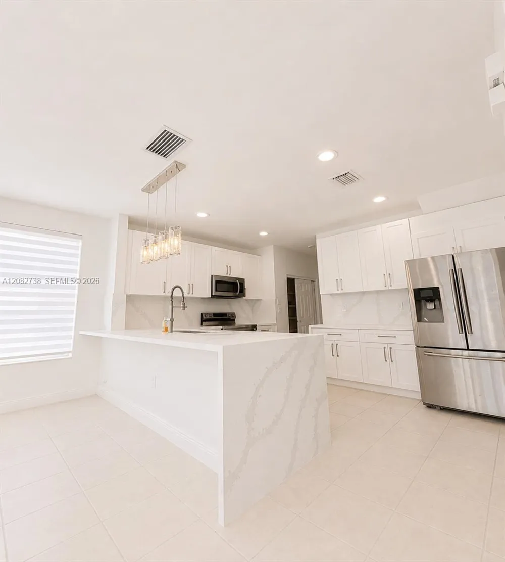 14303 SW 159th Pl Miami, FL 33196