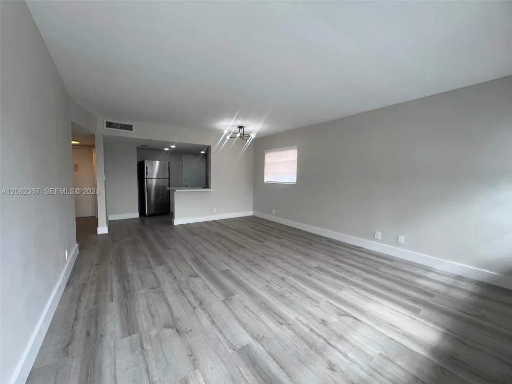16801 NE 14th Ave #311 Miami, FL 33162