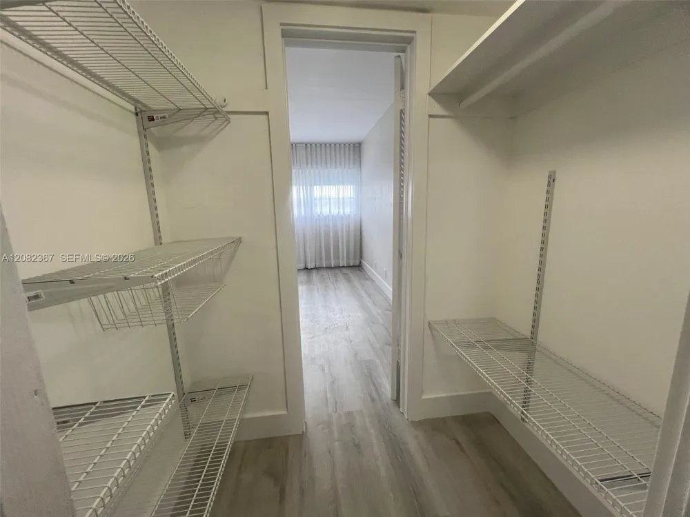 16801 NE 14th Ave #311 Miami, FL 33162