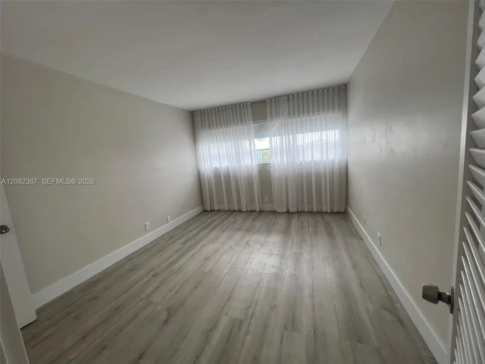 16801 NE 14th Ave #311 Miami, FL 33162