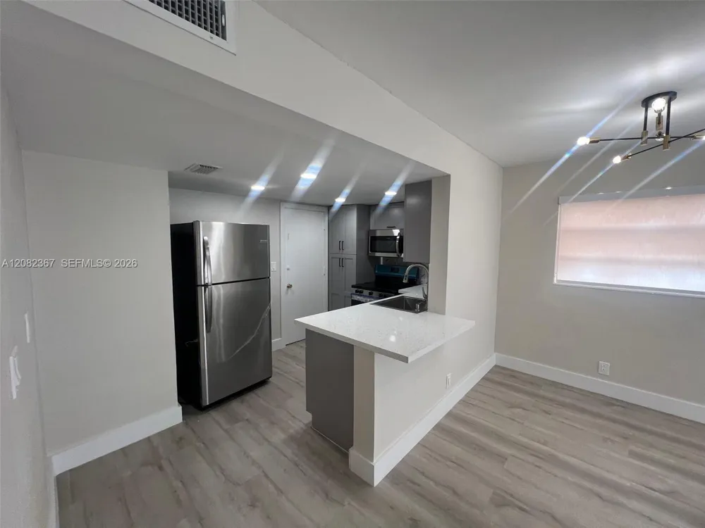 16801 NE 14th Ave #311 Miami, FL 33162