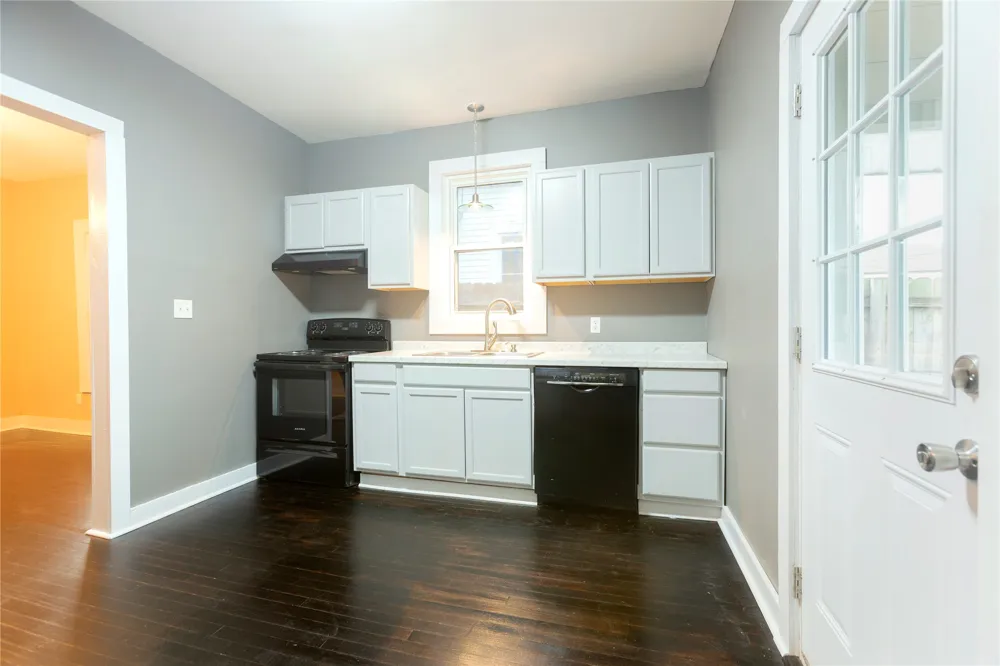415 E Seneca McAlester, OK 74501
