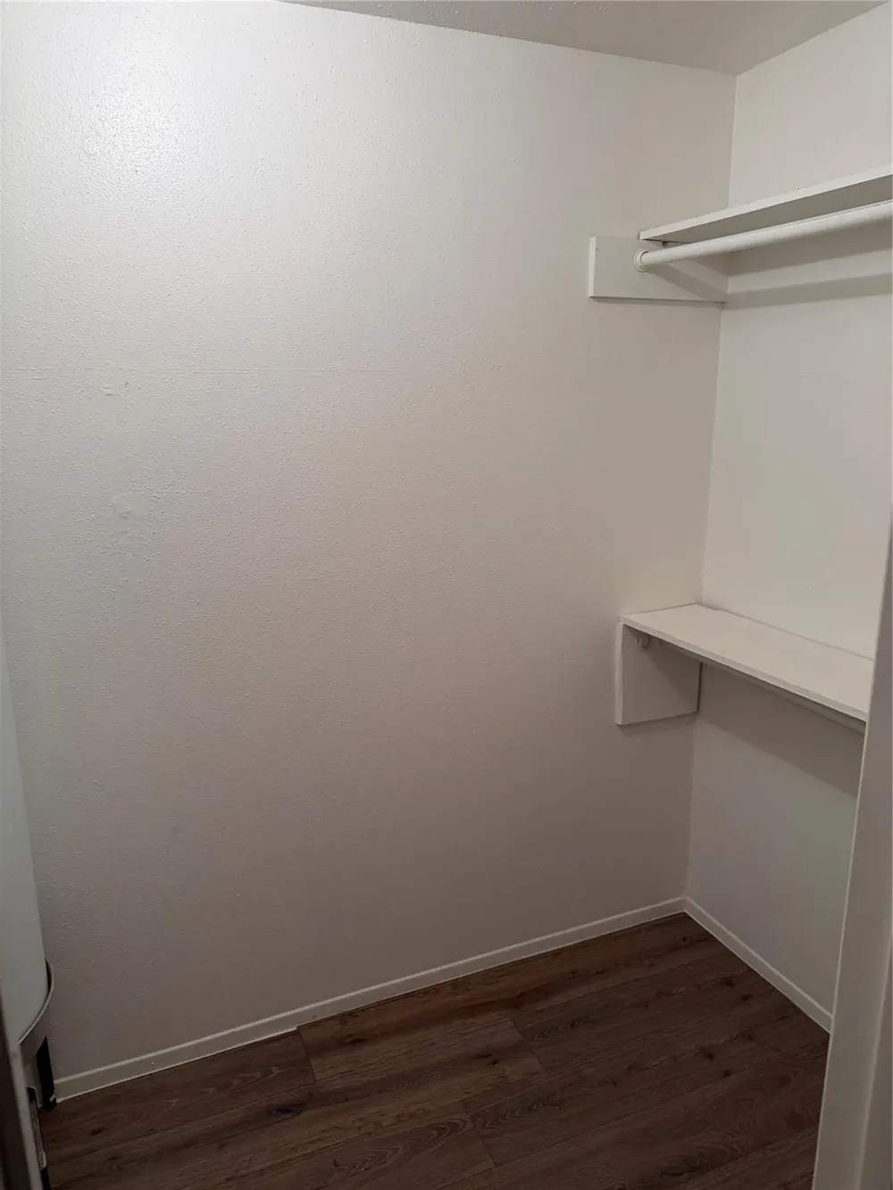 18800 Egret Bay Boulevard #905 Webster, TX 77058