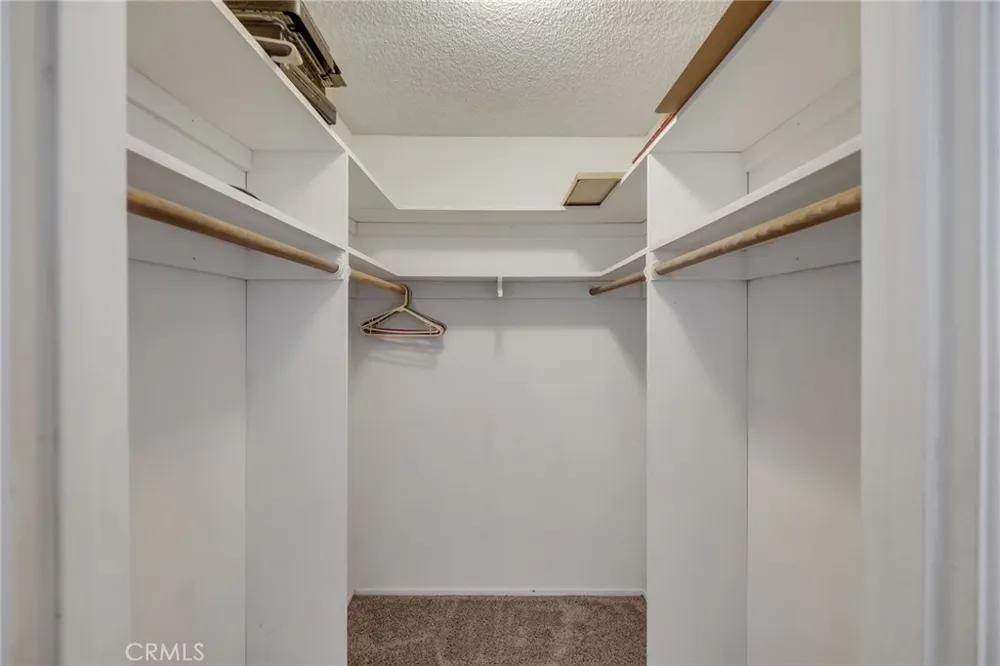 8941 Cottonwood Hesperia, CA 92345