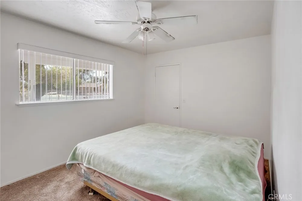8941 Cottonwood Hesperia, CA 92345