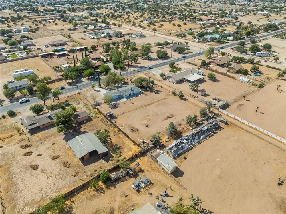8941 Cottonwood Hesperia, CA 92345