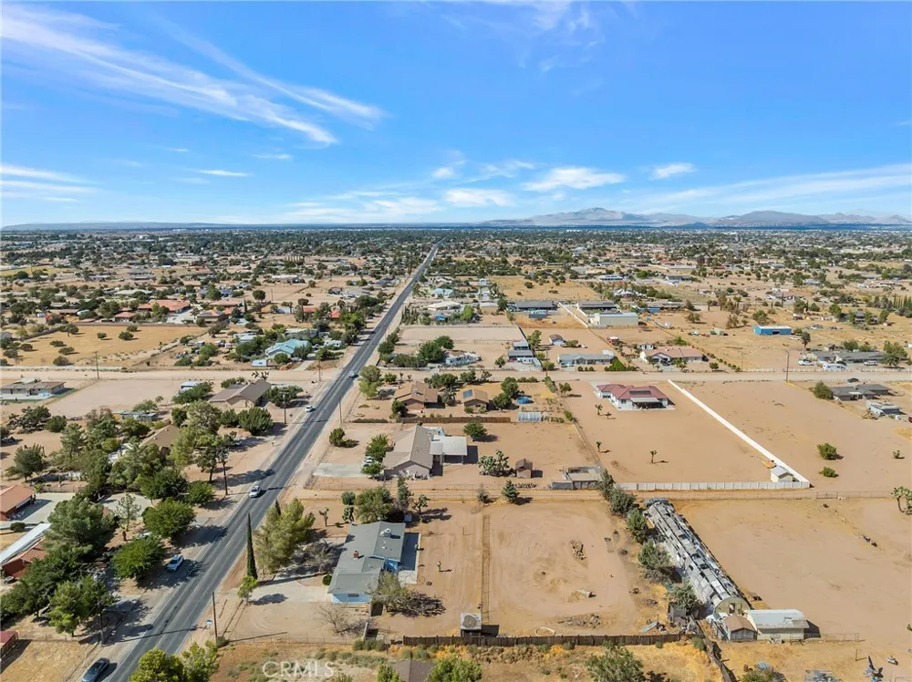 8941 Cottonwood Hesperia, CA 92345
