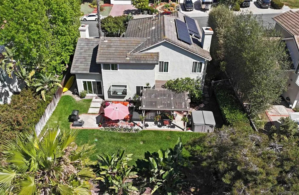 3520 Sitio Baya Carlsbad, CA 92009