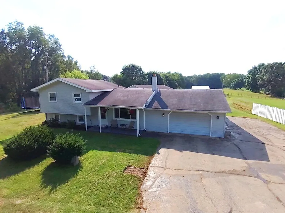 5773 M 66 East Leroy, MI 49051