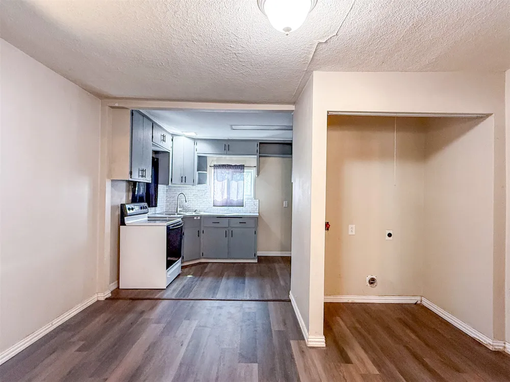 1408 S Maple Avenue Bartlesville, OK 74003
