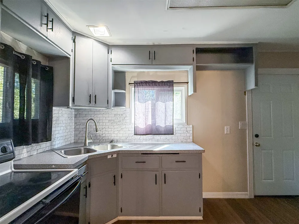1408 S Maple Avenue Bartlesville, OK 74003