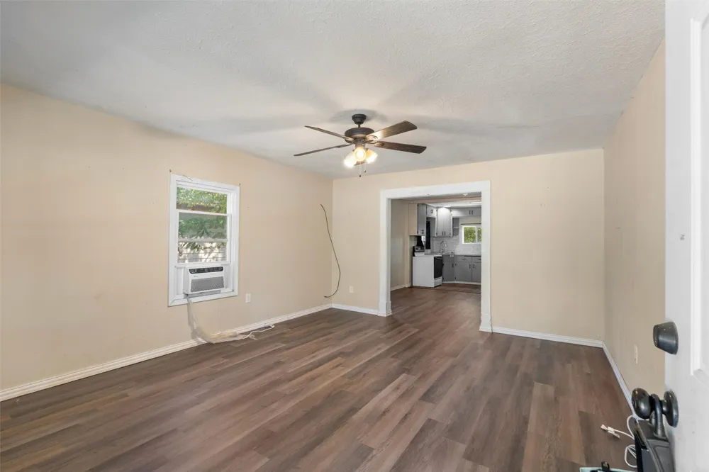 1408 S Maple Avenue Bartlesville, OK 74003
