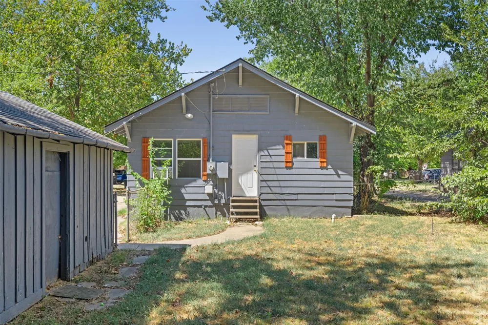 1408 S Maple Avenue Bartlesville, OK 74003