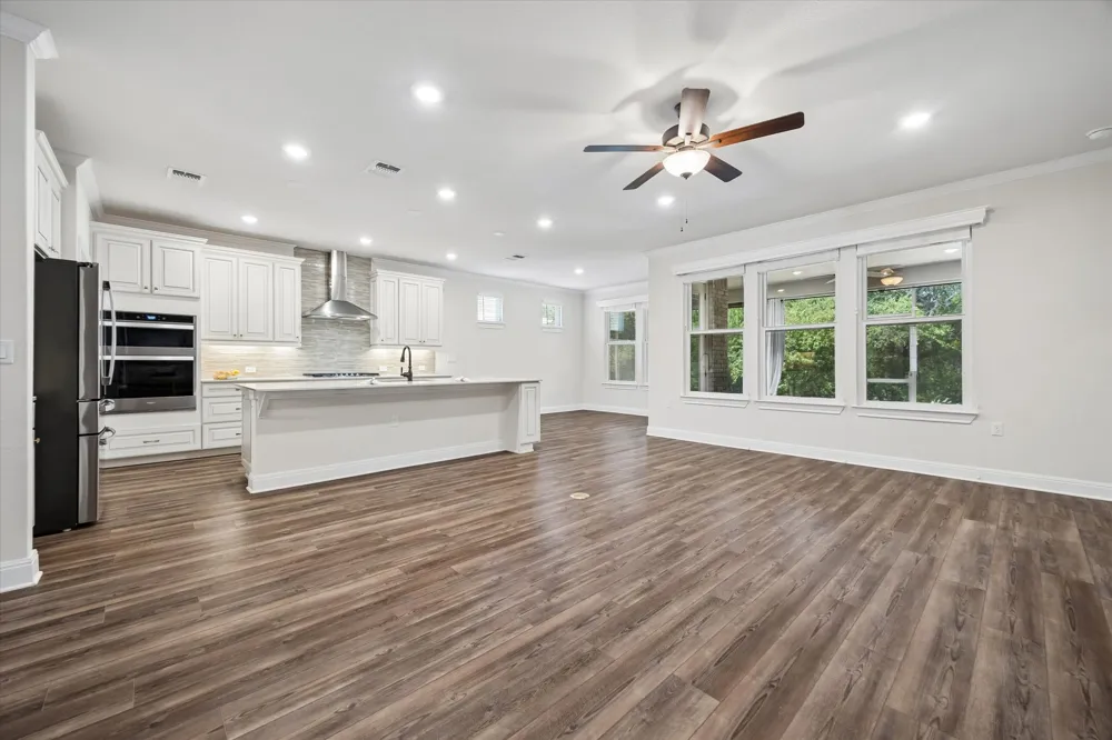 306 Kitty Hawk Road Georgetown, TX 78633