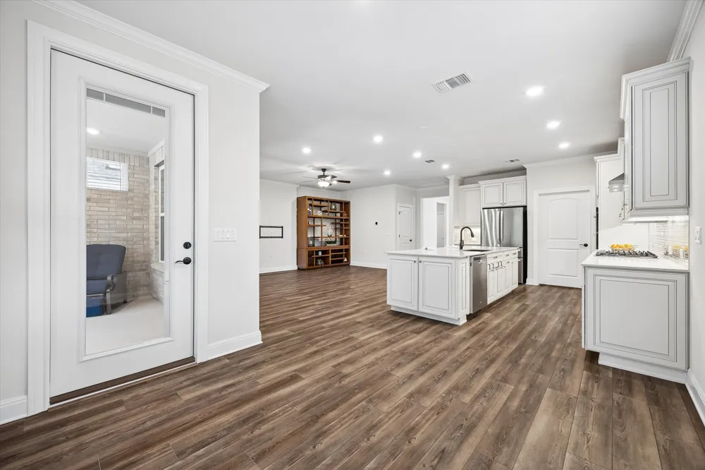 306 Kitty Hawk Road Georgetown, TX 78633