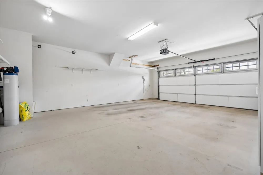 306 Kitty Hawk Road Georgetown, TX 78633