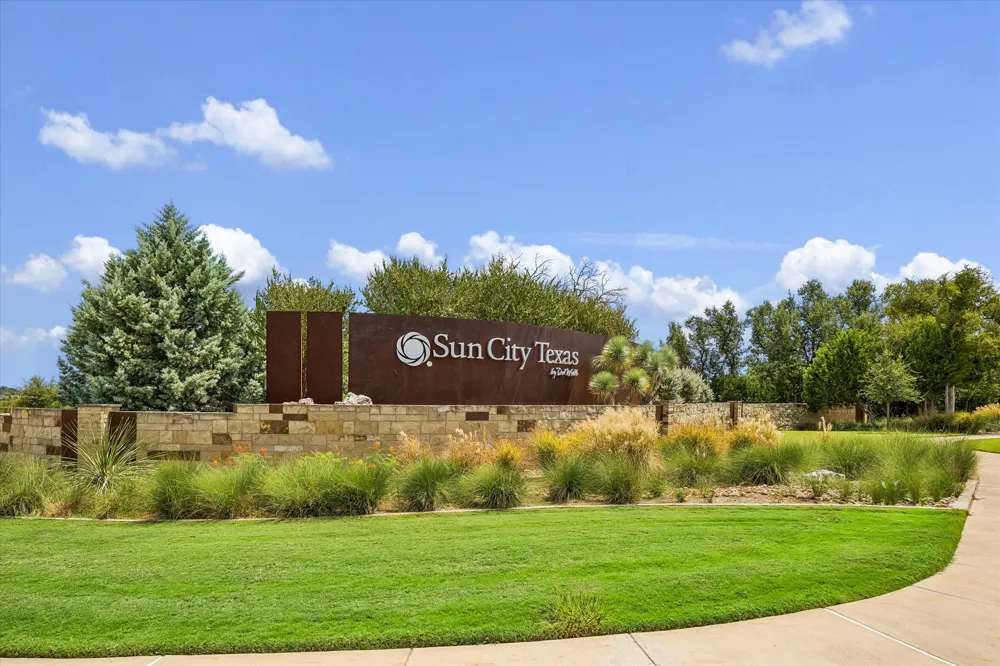 306 Kitty Hawk Road Georgetown, TX 78633