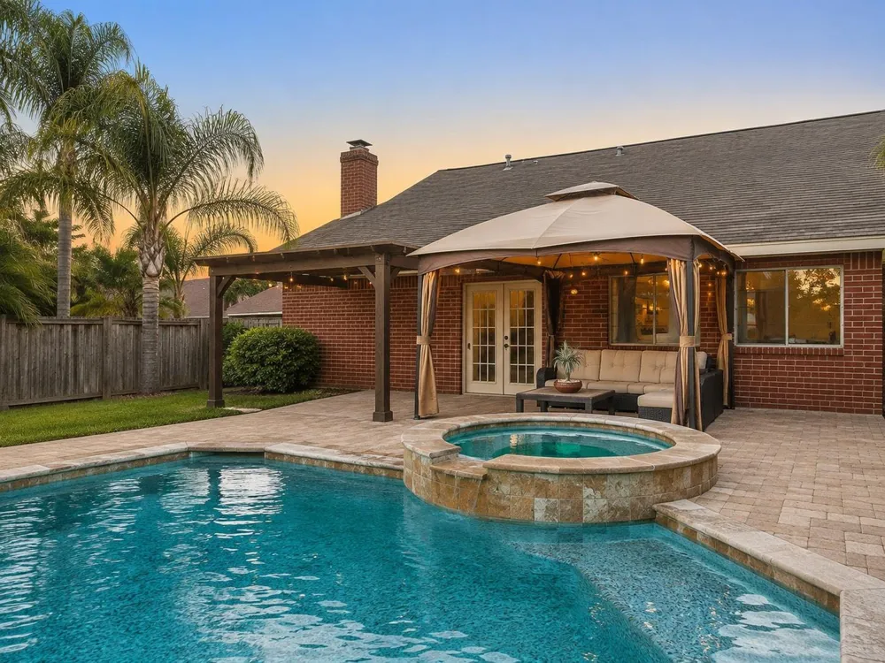 6427 Hunterstone Court Houston, TX 77084
