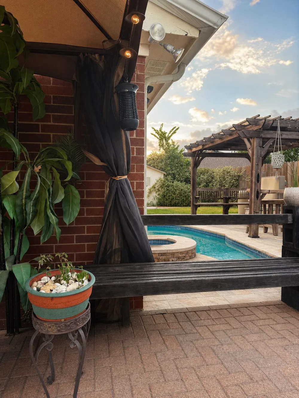 6427 Hunterstone Court Houston, TX 77084