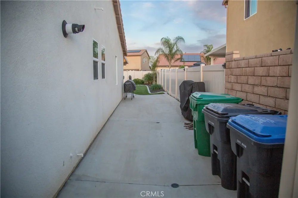 29458 Highroot Court Winchester, CA 92596