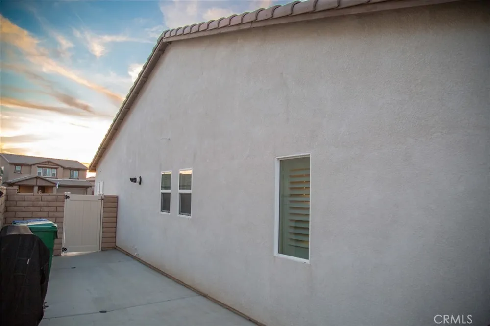 29458 Highroot Court Winchester, CA 92596