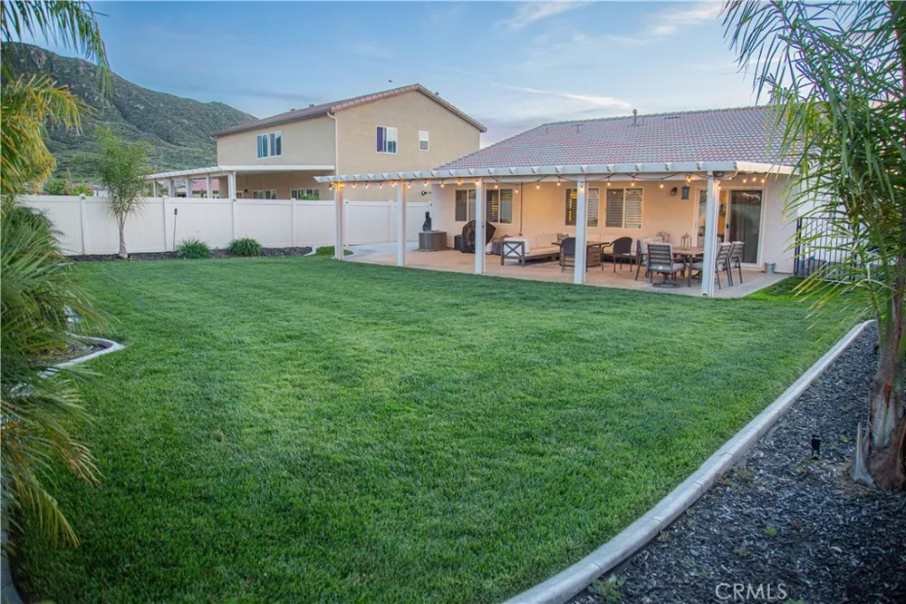 29458 Highroot Court Winchester, CA 92596