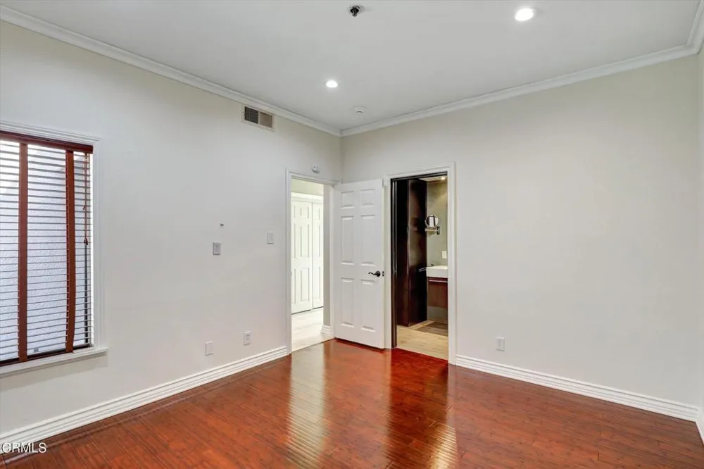 1310 E Orange Grove Boulevard #320 Pasadena, CA 91104