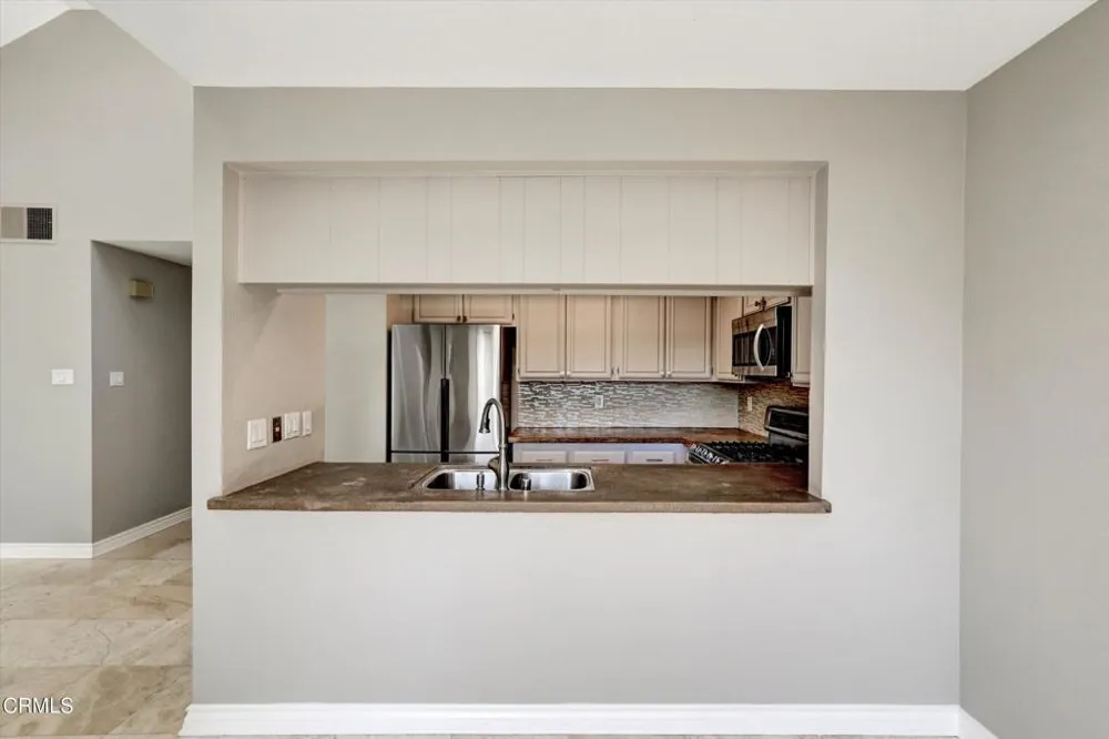 1310 E Orange Grove Boulevard #320 Pasadena, CA 91104