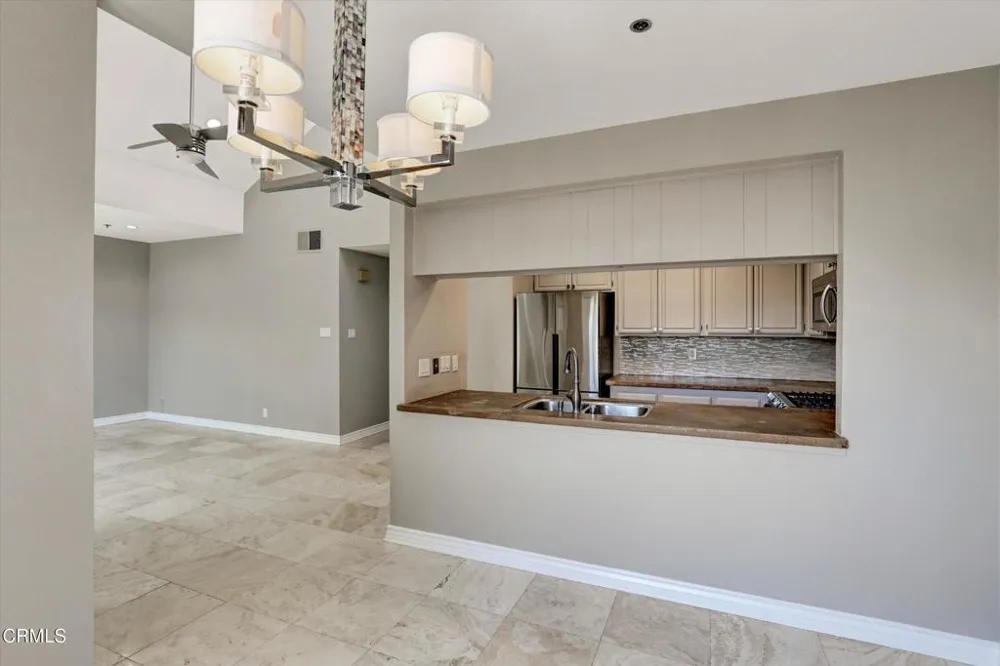 1310 E Orange Grove Boulevard #320 Pasadena, CA 91104