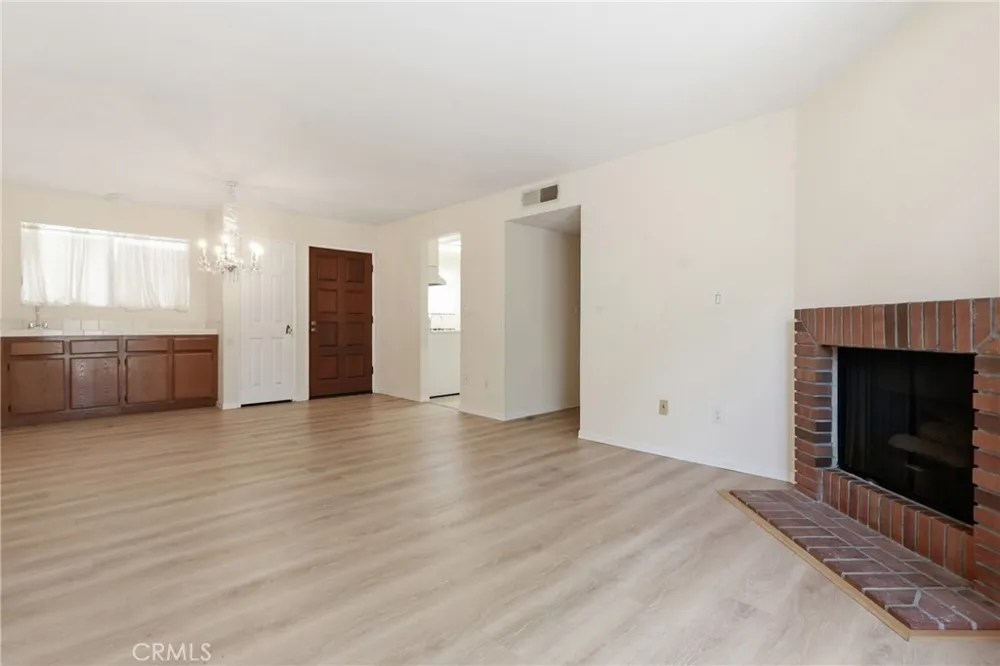 3544 S Centinela #107 Los Angeles, CA 90066