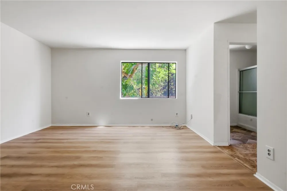 3544 S Centinela #107 Los Angeles, CA 90066