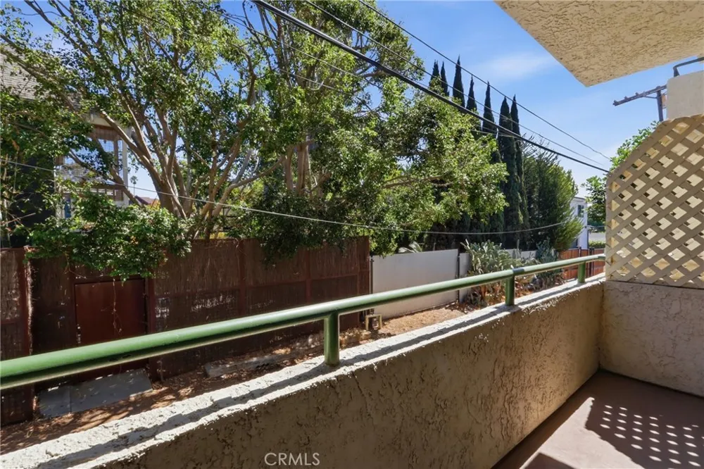 3544 S Centinela #107 Los Angeles, CA 90066