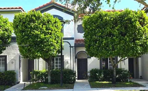 7854 Catalina Cir