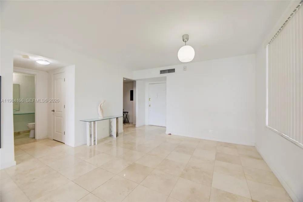 1001 91st St #701 Bay Harbor Islands, FL 33154