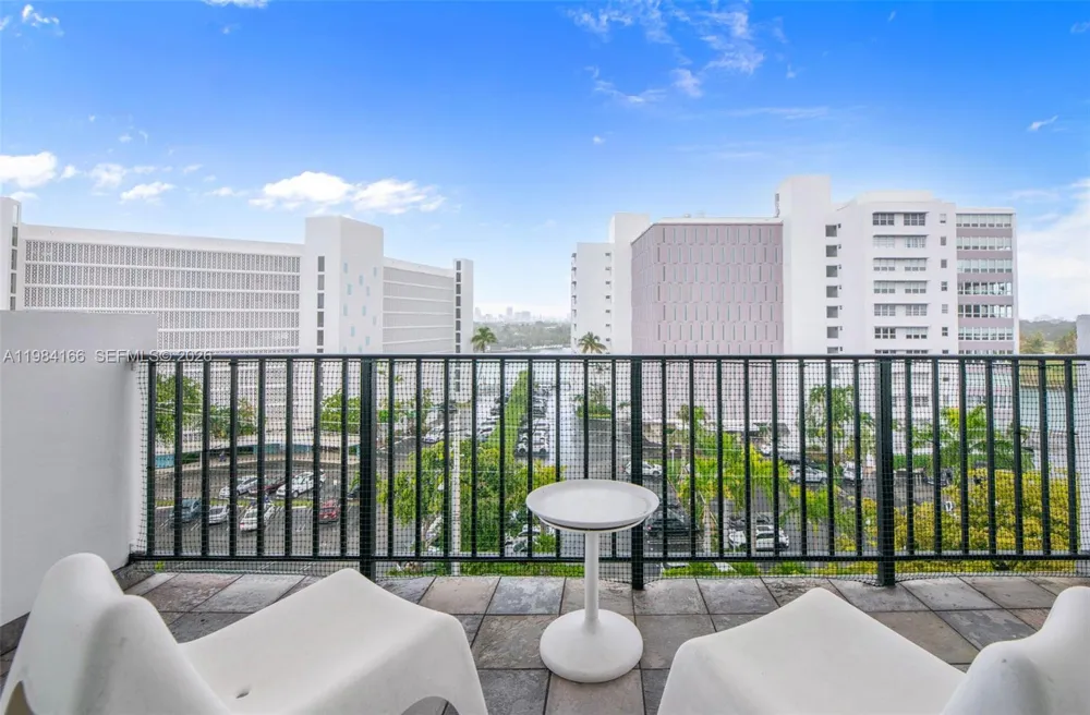 1001 91st St #701 Bay Harbor Islands, FL 33154