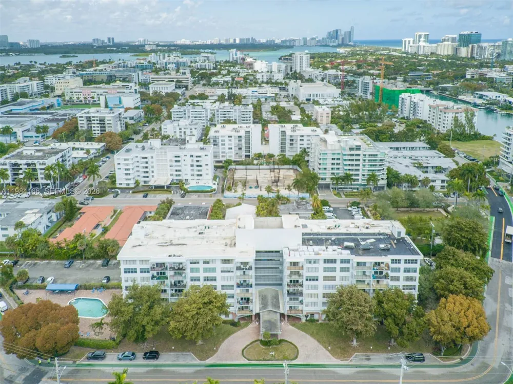 1001 91st St #701 Bay Harbor Islands, FL 33154