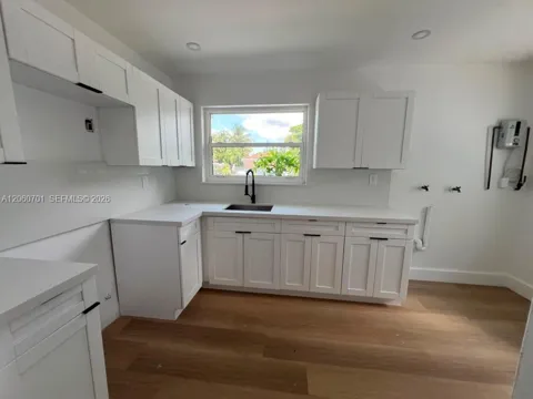 1239 SW 22nd Ave #1239